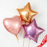 Маленькое фото 1: Композиция из 3 шаров с гелием, 1 розовое сердце и 2 ярких звезды