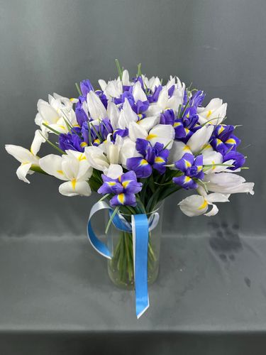 Фото флориста 2: Цветы пионы ирисы