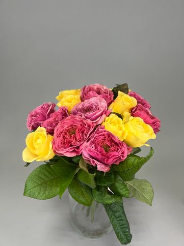 Фото флориста 1: Пионовидные розы