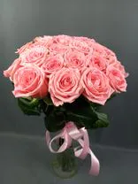 Фото флориста 2: 23 розовых розы высшего сорта