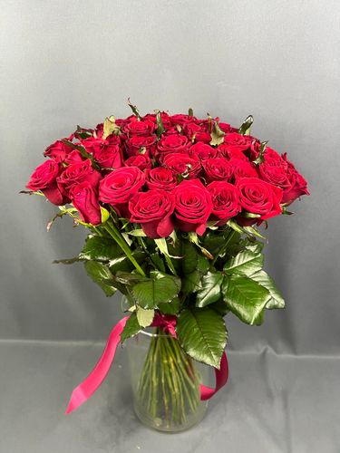 Фото флориста 1: 51 роза