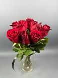 Фото флориста 1: 13 красных роз 60 см, Россия