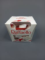 Фото флориста 6: Конфеты в коробке Raffaello, с цельным миндальным орехом, в кокосовой обсыпке, 150 г