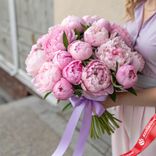Маленькое фото 1: Букет из 21 розового пиона «Земфира»