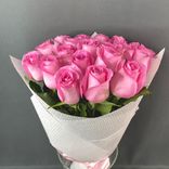 Фото флориста 2: Букет из 21 розовой розы «Василина»