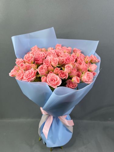 Фото флориста 6: 25 роз