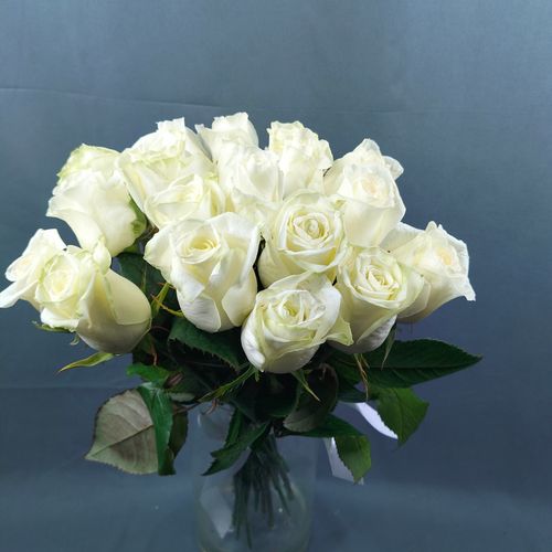 Фото флориста 6: Розы 50 см