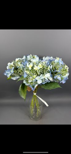 Фото флориста 4: Искусственные цветы для декора
