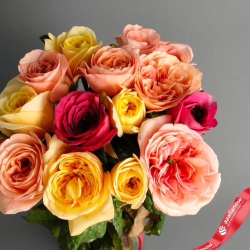 Фото 4: Букет из 15 пионовидных роз микс, Россия, 60 см