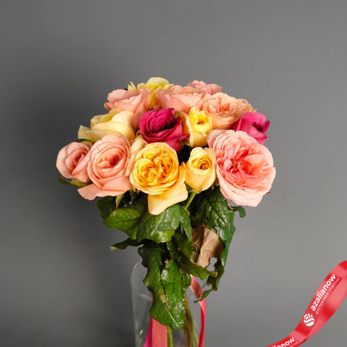 Фото 2: Букет из 15 пионовидных роз микс, Россия, 60 см