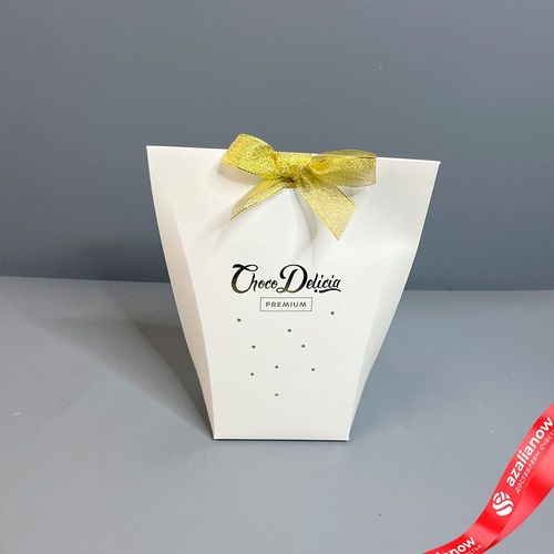 Фото 3: 31 розовая роза + Зайчик + Конфеты