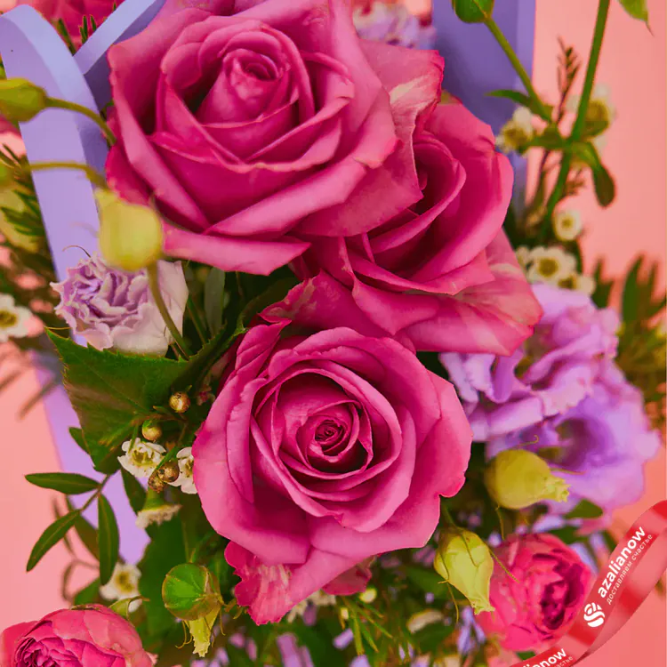 Фото 4: Букет из роз, лизиантусов и ваксфловера «Лавандовый». Сервис доставки цветов AzaliaNow