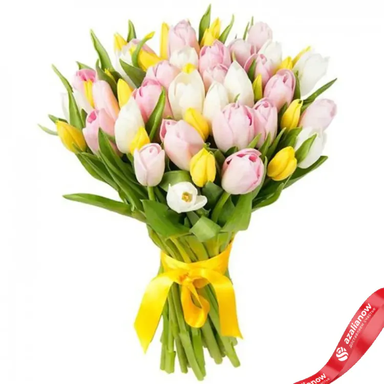 Фото 1: Букет из 41 желтого, розового и белого тюльпана. Сервис доставки цветов AzaliaNow