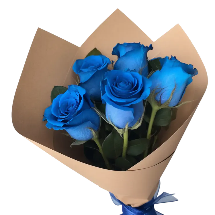 Фото 1: 5 синих роз в крафтовой бумаге с синей лентой. Сервис доставки цветов AzaliaNow