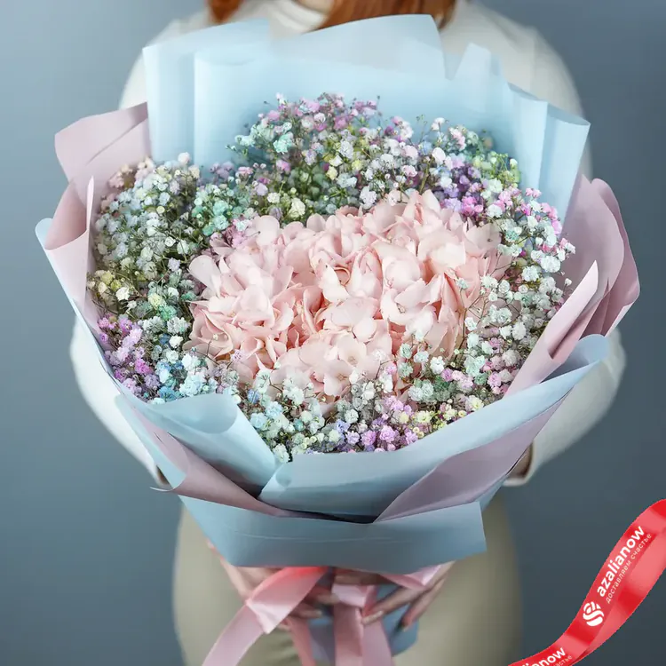 Фото 8: Букет из розовой гортензии и радужных гипсофил «Клубничное суфле». Сервис доставки цветов AzaliaNow