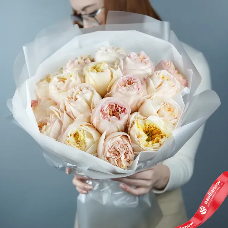 Фото 8: Букет из 17 пионовидных роз «Ванильное небо». Сервис доставки цветов AzaliaNow