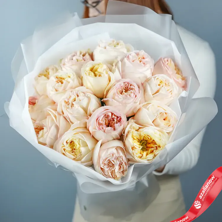 Фото 7: Букет из 17 пионовидных роз «Ванильное небо». Сервис доставки цветов AzaliaNow