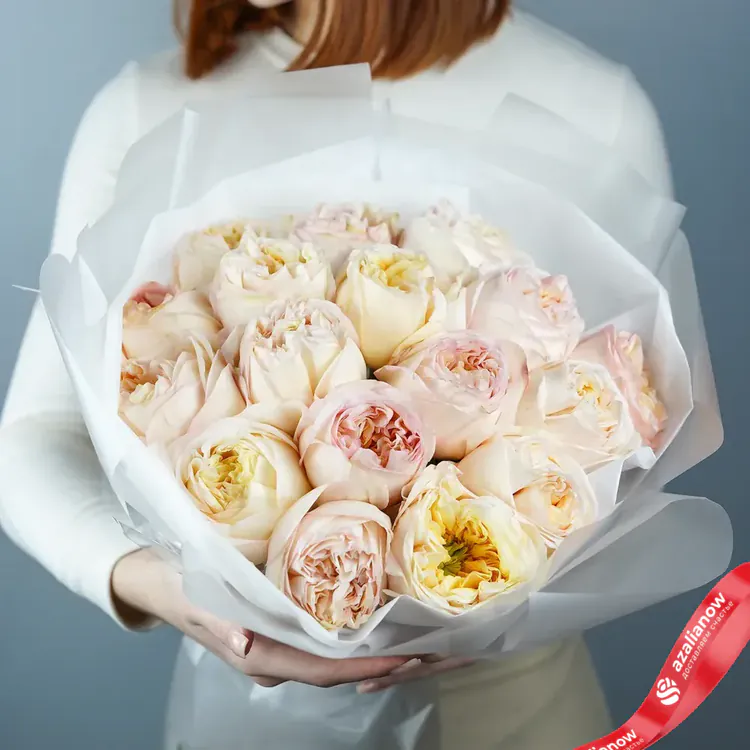 Фото 9: Букет из 17 пионовидных роз «Ванильное небо». Сервис доставки цветов AzaliaNow