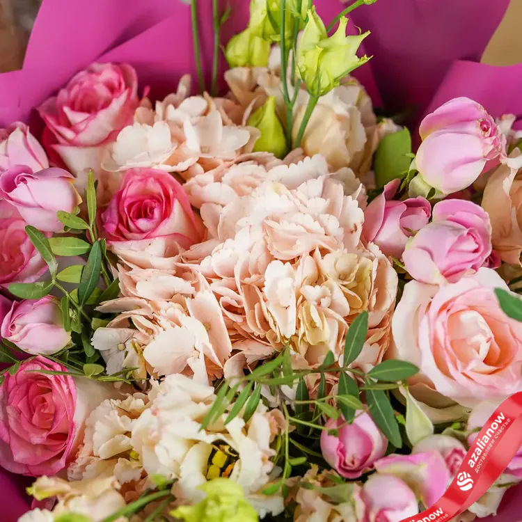 Фото 4: Букет из роз, лизиантусов и гортензии «Эйфория». Сервис доставки цветов AzaliaNow