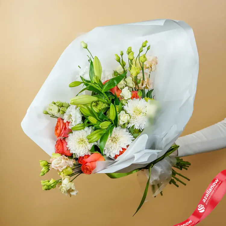 Фото 3: Букет из роз, лизиантусов, хризантем и лилий «Роскошь». Сервис доставки цветов AzaliaNow