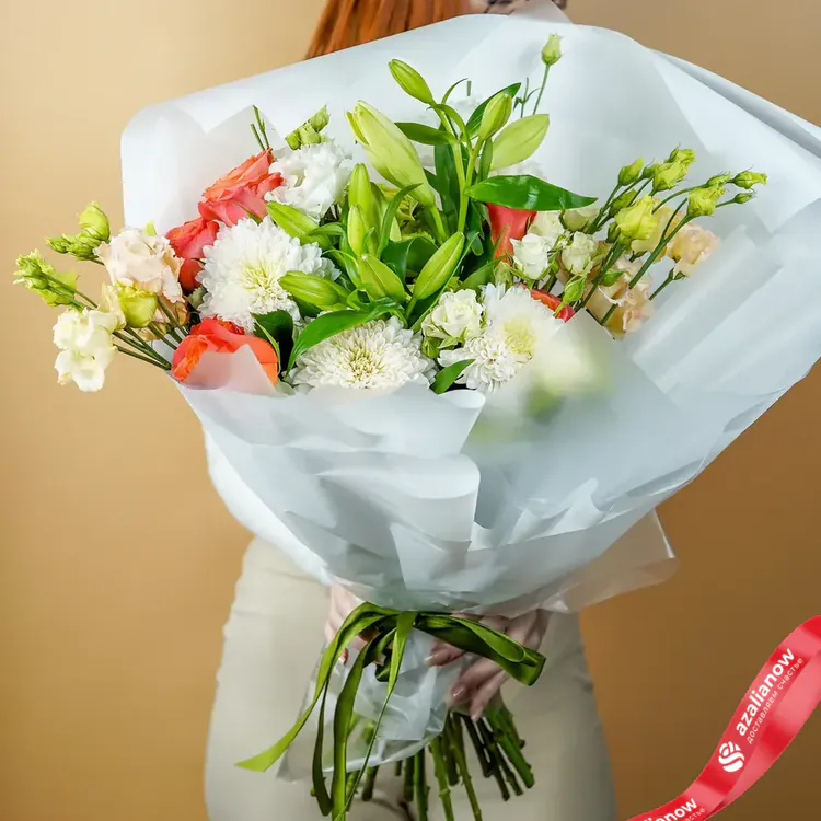 Фото 7: Букет из роз, лизиантусов, хризантем и лилий «Роскошь». Сервис доставки цветов AzaliaNow