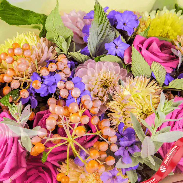 Фото 3: Букет роз, флоксов, астр, георгин «Пушинка». Сервис доставки цветов AzaliaNow