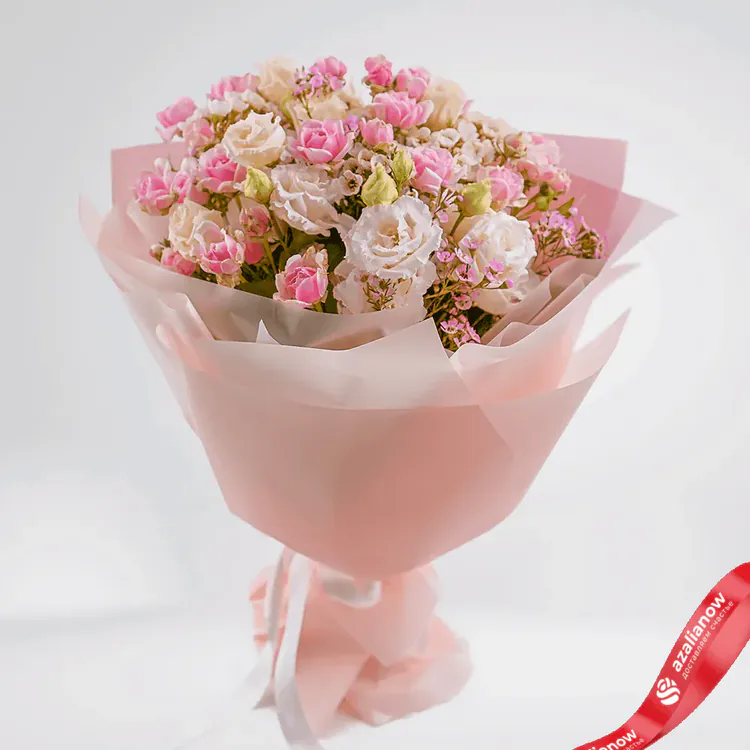 Фото 1: Акция! Букет из роз, лизиантусов и хамелациумов «Королева вдохновения». Сервис доставки цветов AzaliaNow