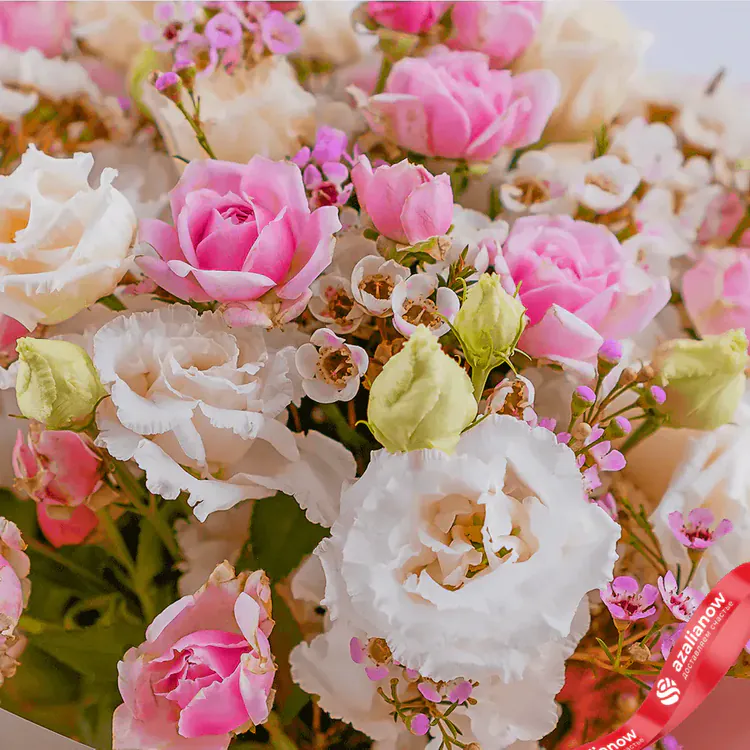 Фото 3: Акция! Букет из роз, лизиантусов и хамелациумов «Королева вдохновения». Сервис доставки цветов AzaliaNow
