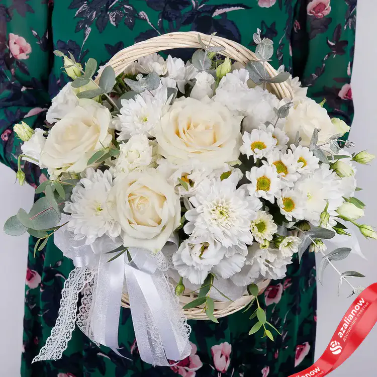 Фото 2: Акция! Букет из белых роз, хризантем и лизиантусов «Аккорд нежности». Сервис доставки цветов AzaliaNow