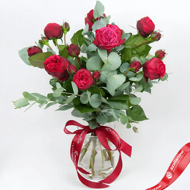 Фото 3: Букет из 5 красных кустовых пионовидных роз. Сервис доставки цветов AzaliaNow