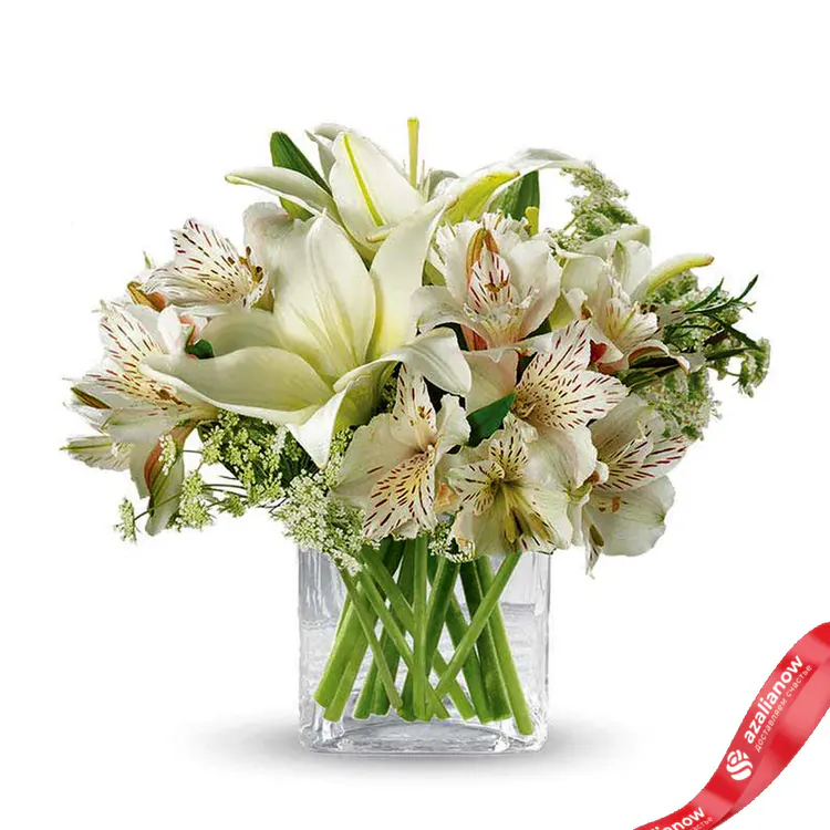 Фото 1: Букет из белых лилий и альстромерий «Анна». Сервис доставки цветов AzaliaNow