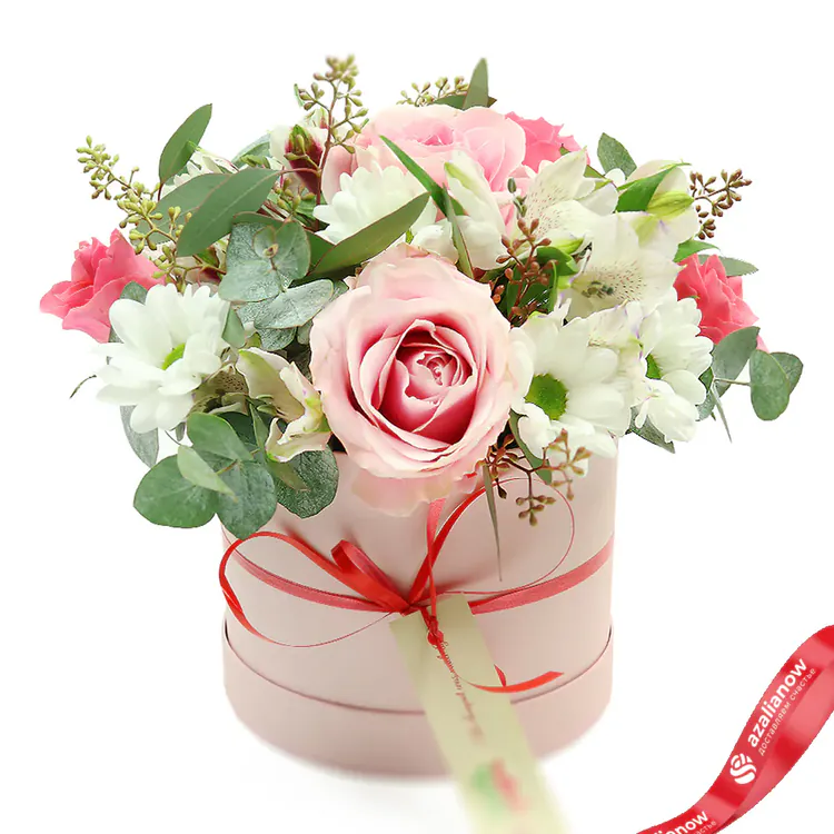 Фото 1: Букет из роз, альстромерий и хризантем в коробке «Глория». Сервис доставки цветов AzaliaNow