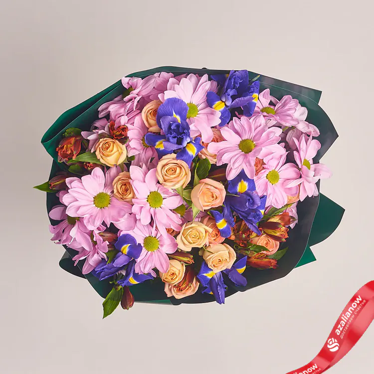 Фото 2: Букет из альстромерий, ирисов, хризантем и роз «Мое почтение». Сервис доставки цветов AzaliaNow