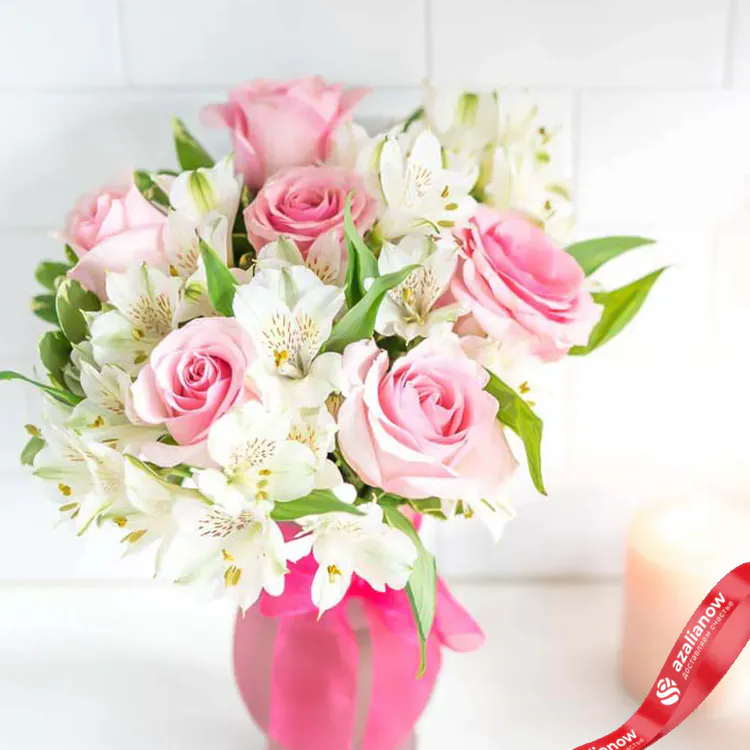 Фото 4: Букет из роз и альстромерий «Екатерина». Сервис доставки цветов AzaliaNow
