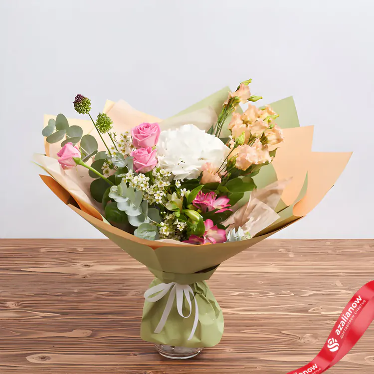 Фото 2: Букет из лизиантусов, роз, альстромерий «Алло, Мишель». Сервис доставки цветов AzaliaNow
