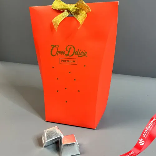 Фото 5: Букет из 15 коралловых роз «Спонтанность» + набор конфет Choco Delicia в подарок