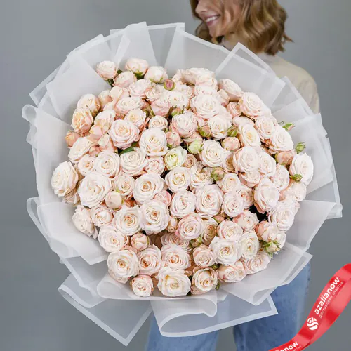 Фото 1: Акция! Огромный букет из кустовых светло-бежевых роз. Сервис доставки цветов AzaliaNow