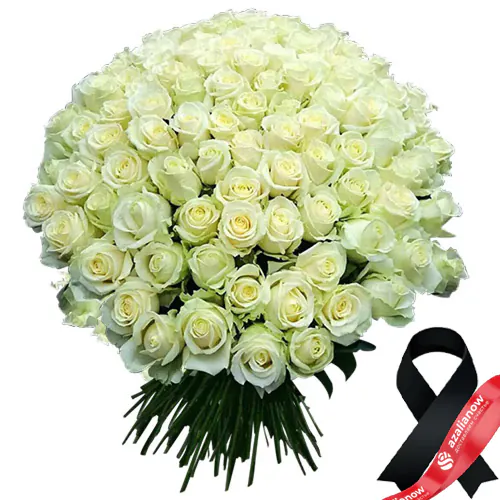 Фото 1: 100 белых роз. Сервис доставки цветов AzaliaNow
