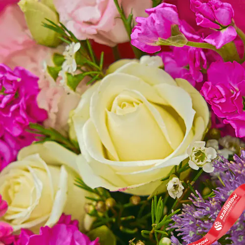 Фото 2: Букет из роз, маттиол, лизиантусов, герберы «Учиться надо весело». Сервис доставки цветов AzaliaNow