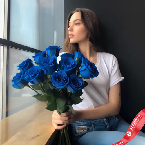 Фото 1: 11 синих роз без упаковки. Сервис доставки цветов AzaliaNow