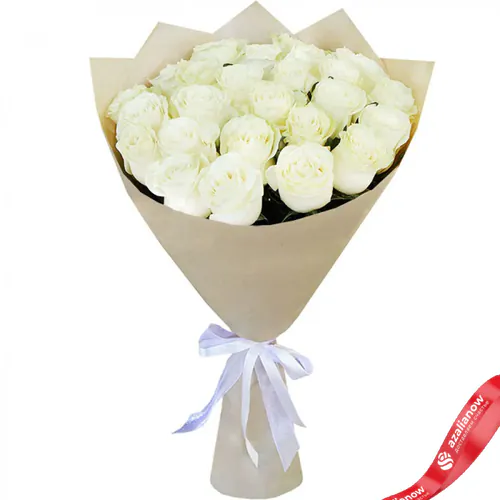 Фото 1: Акция! Букет из 25 белых роз в крафте. Сервис доставки цветов AzaliaNow