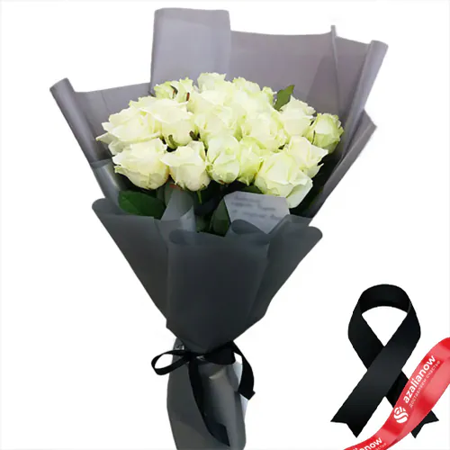 Фото 1: 26 белых роз. Сервис доставки цветов AzaliaNow