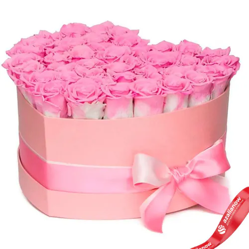 Фото 1: Букет из 51 розовой розы в коробке в форме сердца. Сервис доставки цветов AzaliaNow