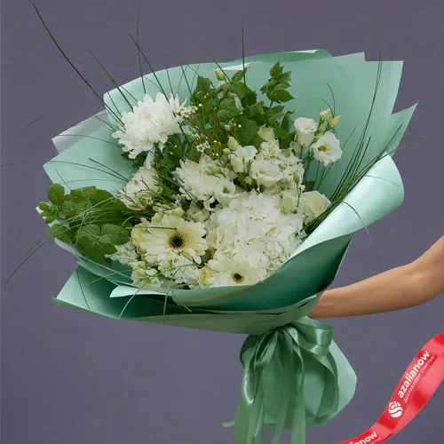 Фото 1: Букет из белых роз, маттиол, хризантем, лизиантусов «Ты мне приснилась». Сервис доставки цветов AzaliaNow