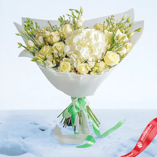 Фото 1: Букет из белых роз, лизиантусов и гортензии «Белоснежный». Сервис доставки цветов AzaliaNow