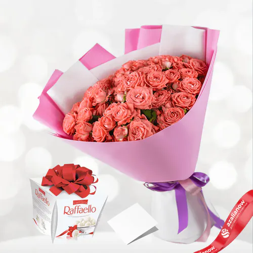 Фото 1: Букет из 15 коралловых роз «Спонтанность» + Рафаэлло в подарок. Сервис доставки цветов AzaliaNow