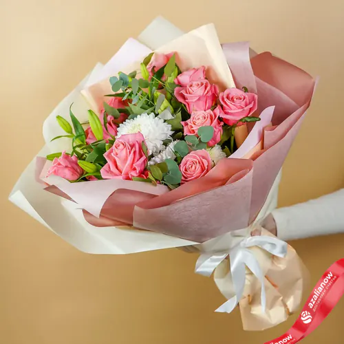 Фото 1: Букет из роз, хризантем и лилии «Каприз». Сервис доставки цветов AzaliaNow