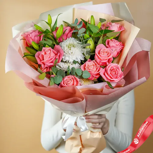 Фото 2: Букет из роз, хризантем и лилии «Каприз». Сервис доставки цветов AzaliaNow
