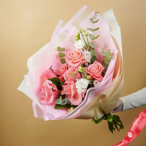 Фото 2: Букет из розовых роз и белых лизиантусов «Восторг». Сервис доставки цветов AzaliaNow