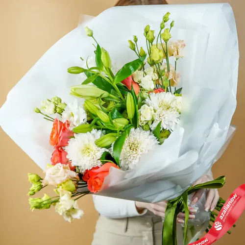 Фото 5: Букет из роз, лизиантусов, хризантем и лилий «Роскошь». Сервис доставки цветов AzaliaNow
